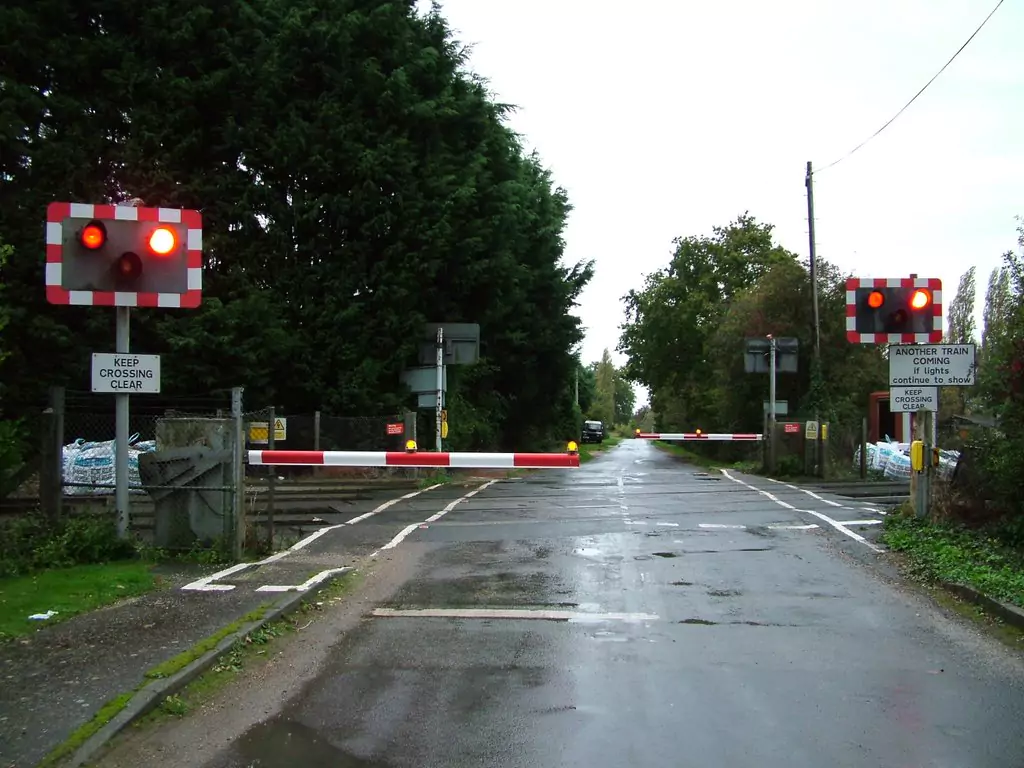 AOD Level Crossing Attendant